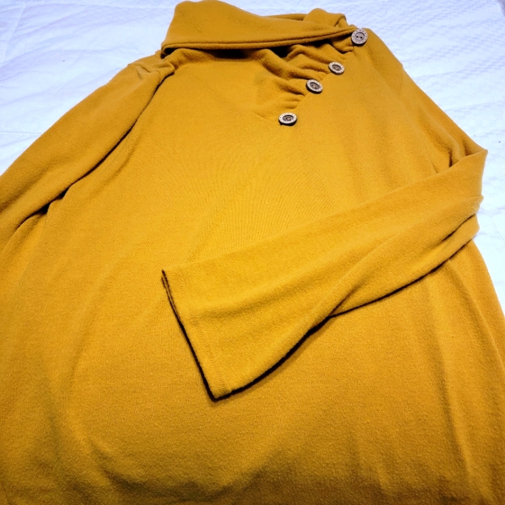 XL mustard long tunic sweater